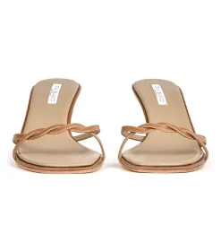 Amelia Tan Vintage