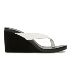 Avanti Milk Capretto/Black Suede
