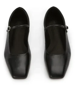 Bambi Black Venice