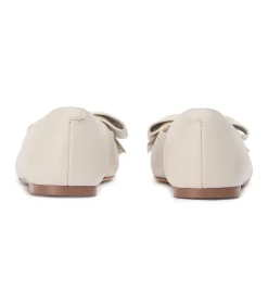 Bettina Dove Nappa