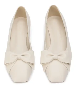 Bettina Dove Nappa