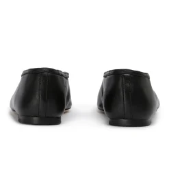 Bianca Black Nappa