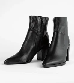 Brazen Black Luxe