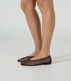 Buzz Black Mesh