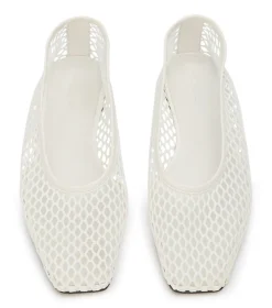 Buzz White Mesh