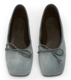 Cappi Steel Suede