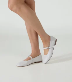 Charli Dove Nappa