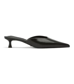 Collette Black Valencia