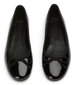 Comma Black Patent