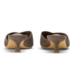 Connie Ashen Suede