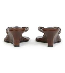 Edgy Choc Vintage