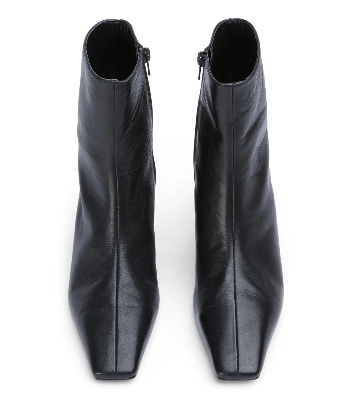 Estelle Black Vintage