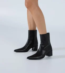 Eva Black Vintage