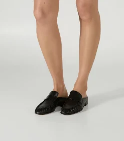 Glacier Black Venice