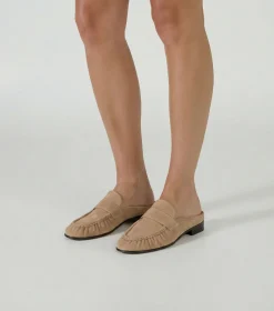 Glacier Wheat Suede
