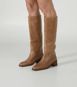 Jordyn Tan Vintage