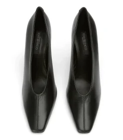 Penelope Black Valencia