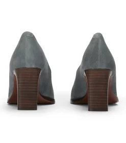 Rihanna Steel Suede