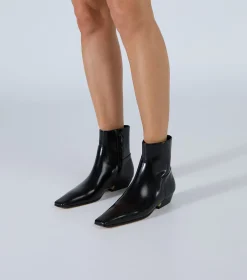 Rupert Black Hi Shine
