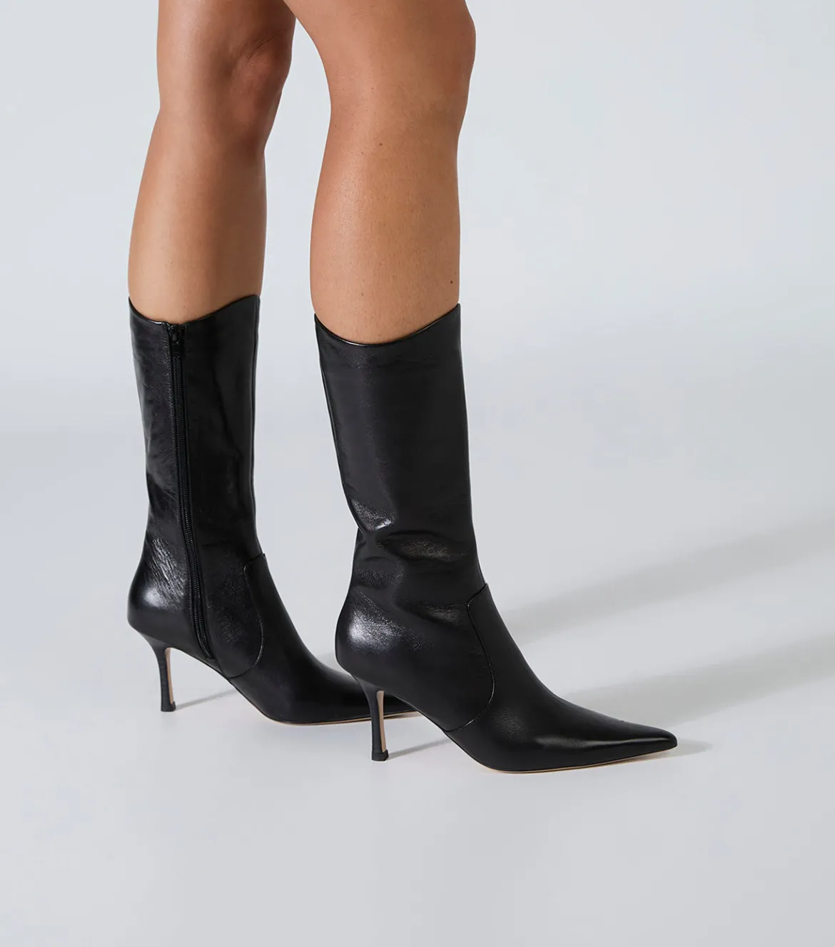 Sheba Black Vintage