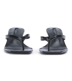 Topaz Black Croc